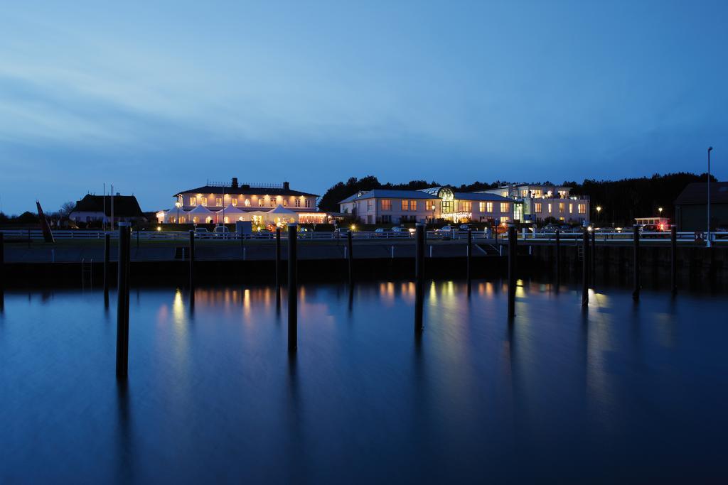 Hotel Faehrhaus Munkmarsch Екстер'єр фото